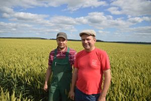 Karl-Aberg-ja-Miika-Latvalatel.-Sootaga-Mois-OU.-2015